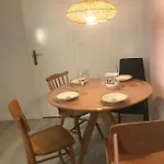 2 Pieces Cosy Gare 3*