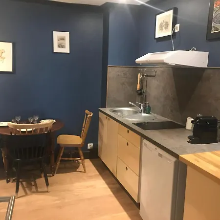 2 Pieces Cosy Gare 3* Burdeos