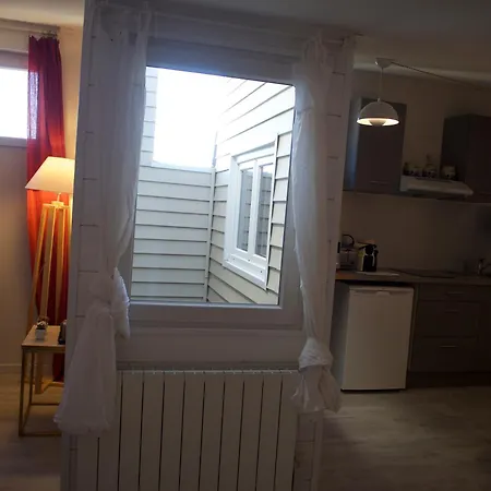 2 Pieces Cosy Gare Bordeaux