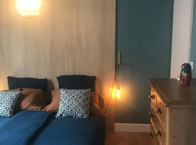 2 Pieces Cosy Gare شقة فندقية 3*