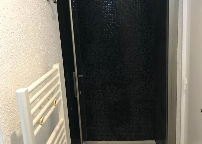 2 Pieces Cosy Gare 3* بوردو